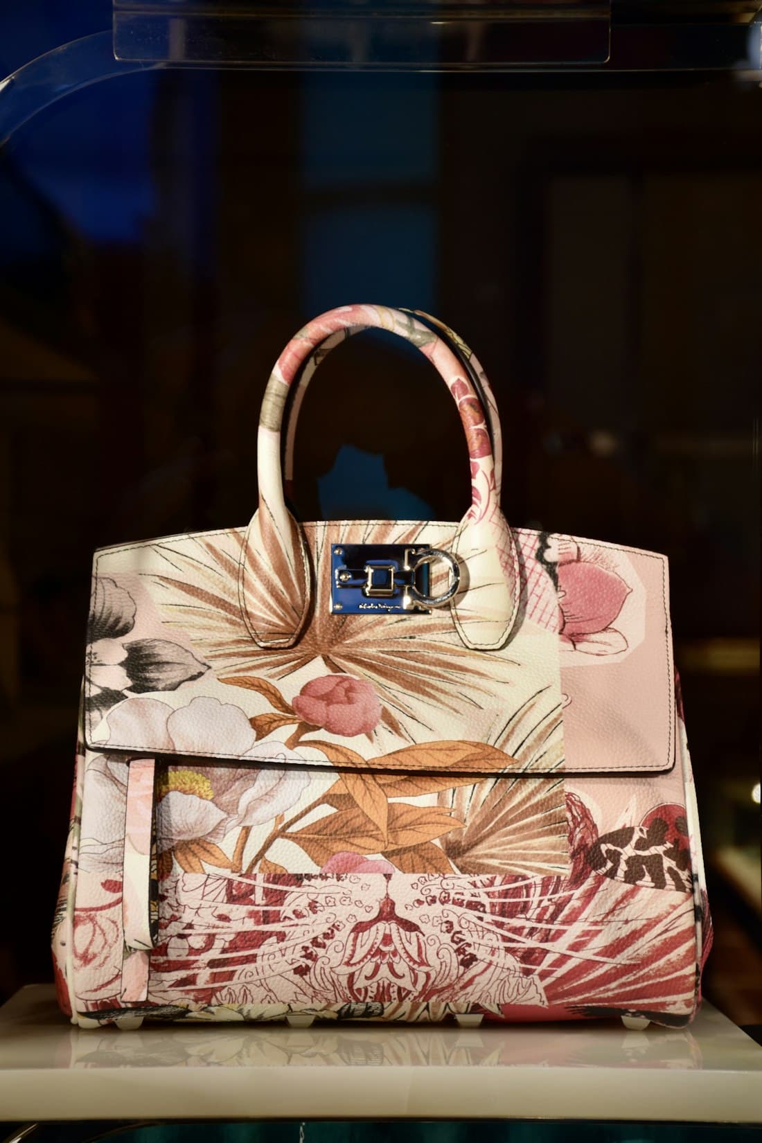 Jacquard Triangolo Shoulder Bag alternate