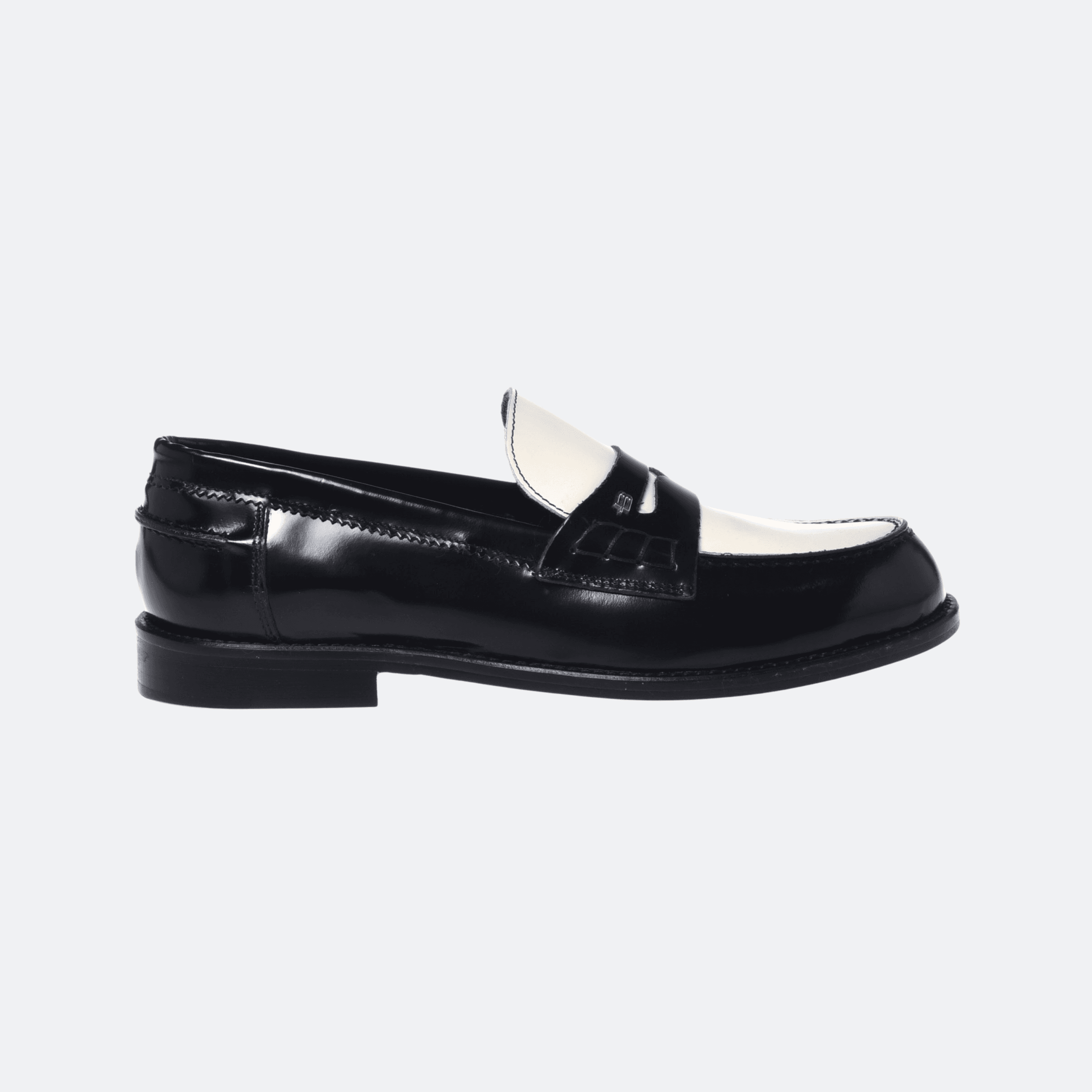 Baldinini Brush-Off Leather Loafers For Women - Black And White