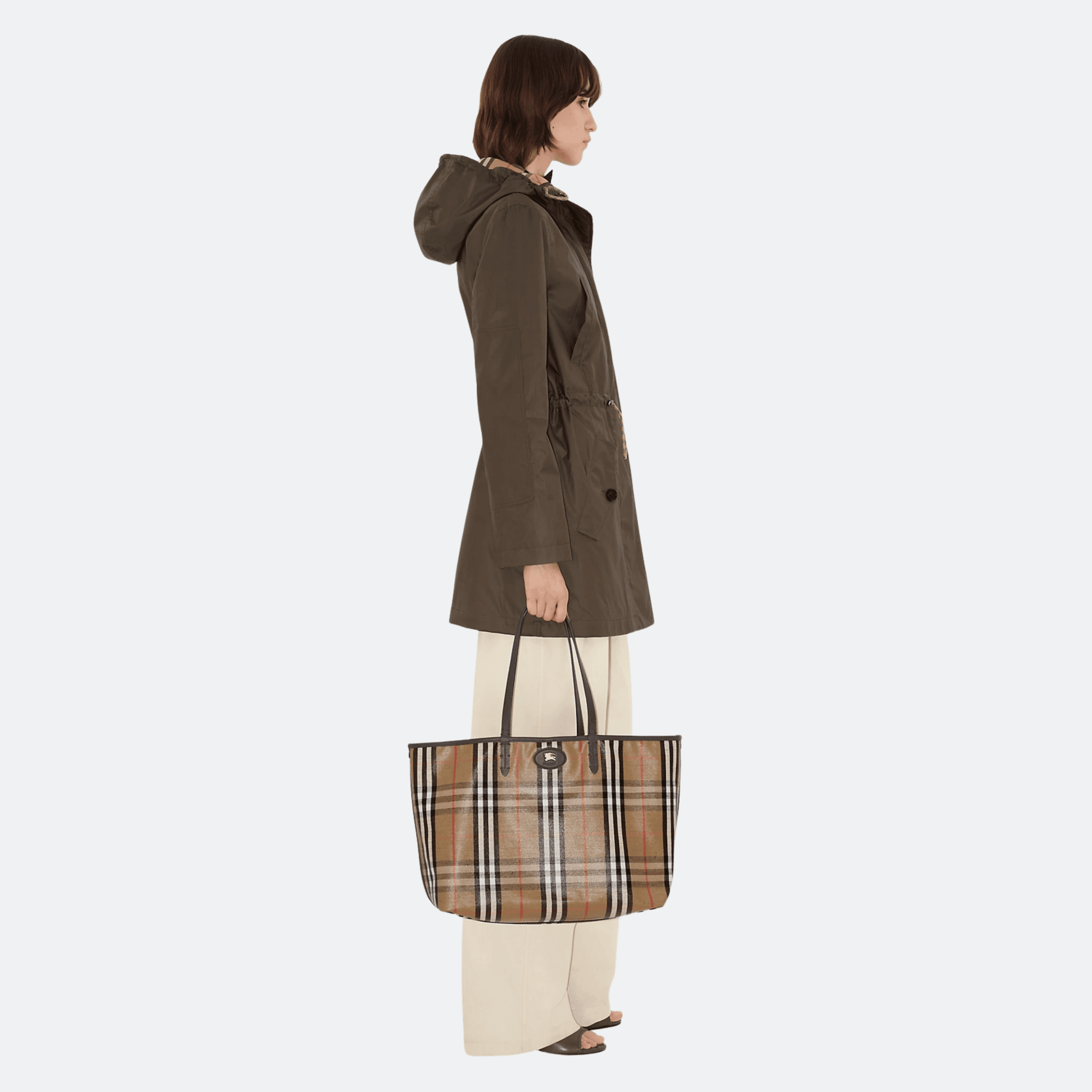 Burberry Medium Highlands Tote Bag For Women - Archive Beige alternate