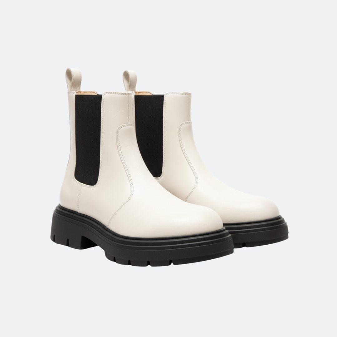 Ferragamo Dollie White Leather Women Ankle Boots alternate